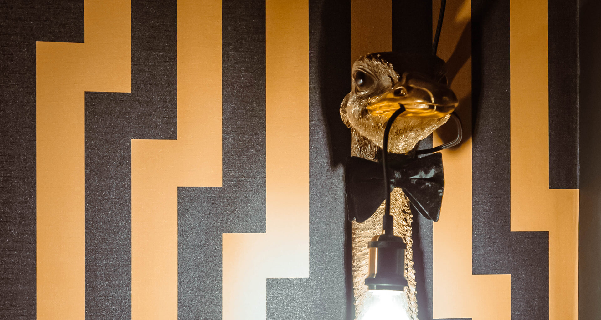 Muraspec Wallcoverings At GILT, the Hotel Gotham Speakeasy